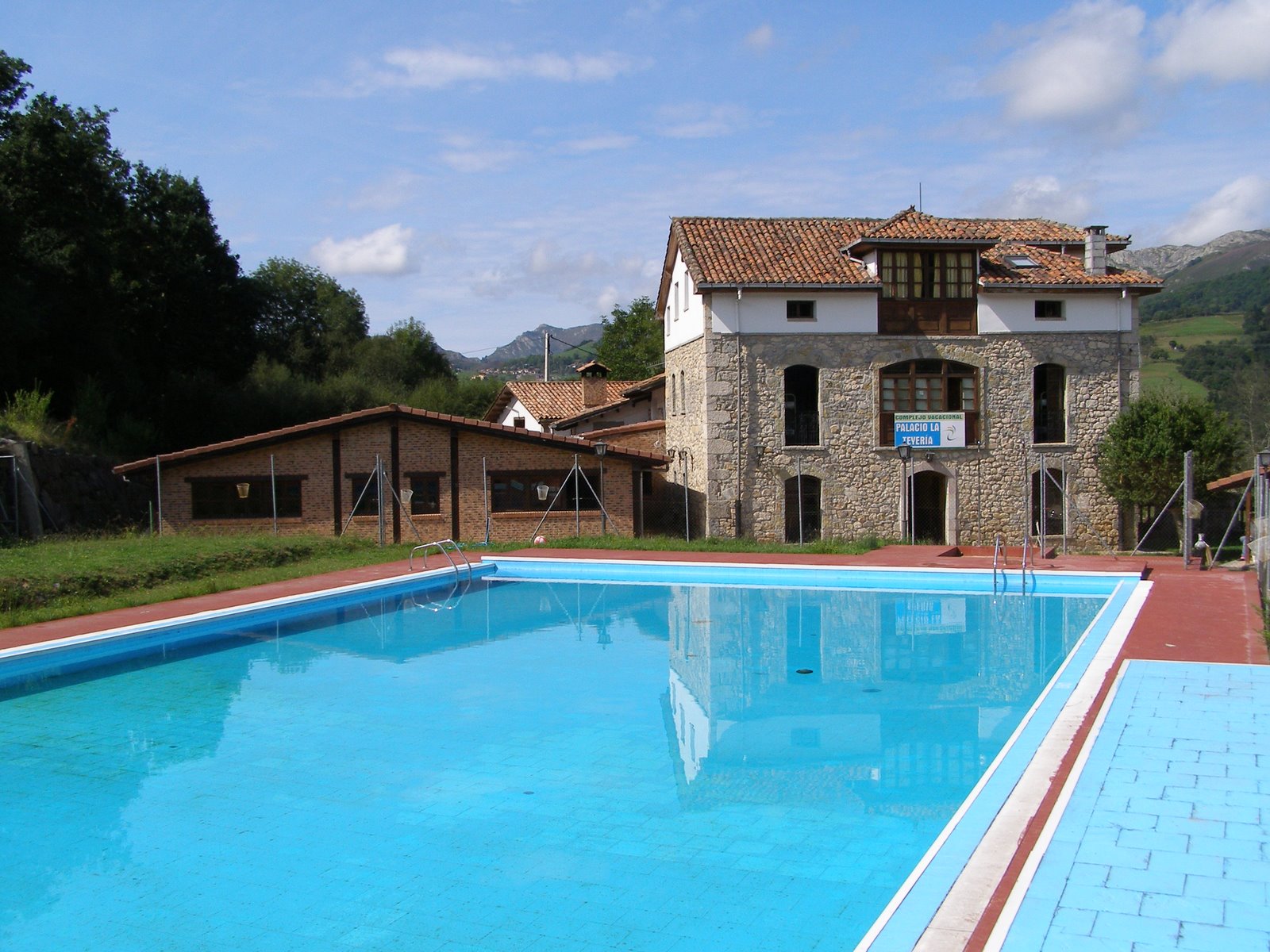 Campamento multiaventura en Cangas de Onis